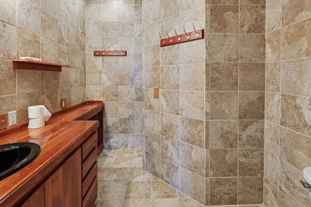 1613 Clark Drive, Hiawassee GA 30546 - Photo