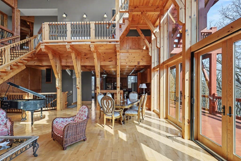 1613 Clark Drive, Hiawassee GA 30546 - Photo