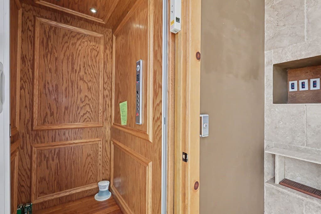 1613 Clark Drive, Hiawassee GA 30546 - Photo