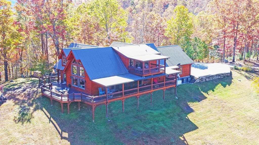 4760 Anderson Road, Hiawassee GA 30546 - Photo