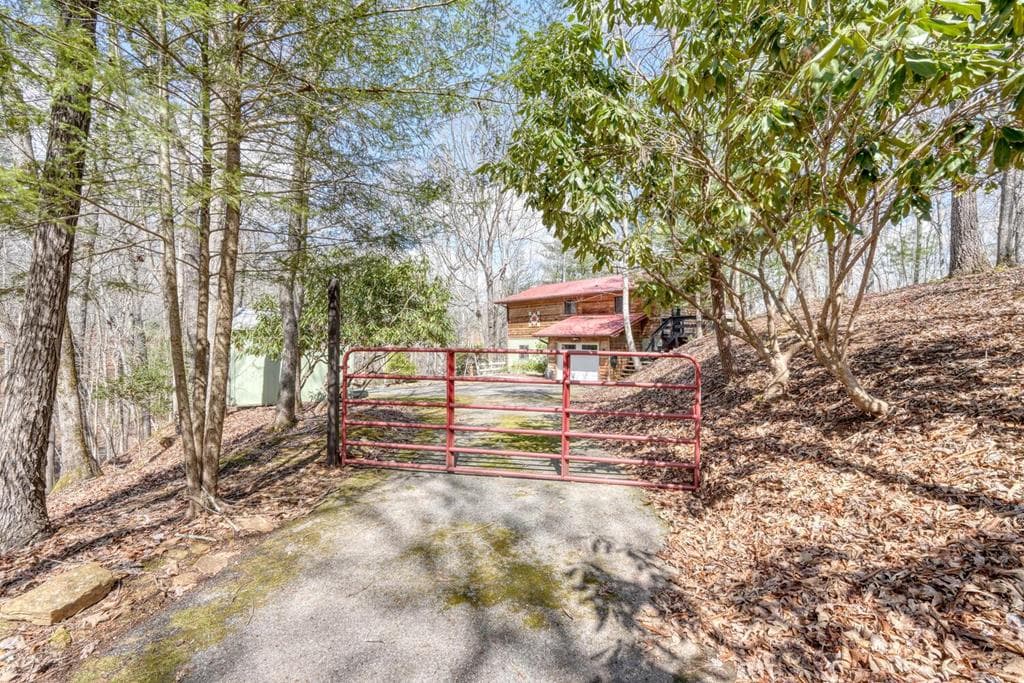 9 Silver Maple Lane, Murphy NC 28906 - Photo