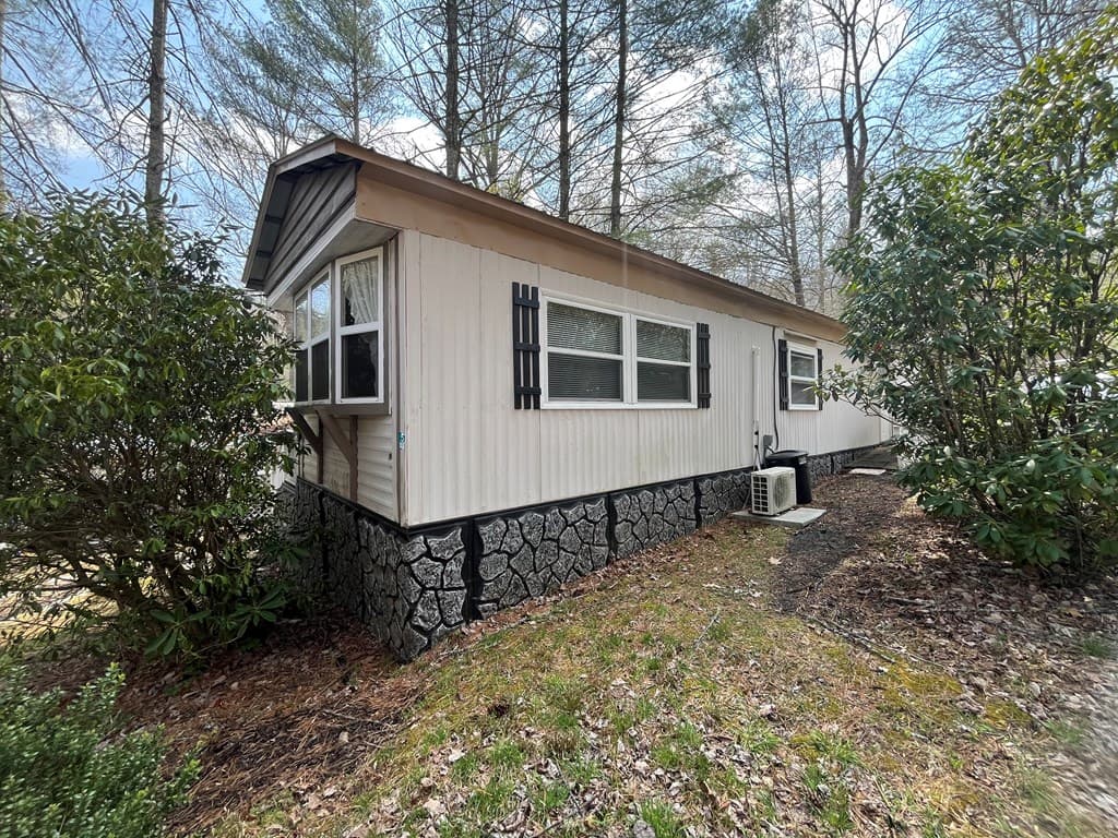 22 Leisure Woods Circle, Hiawassee GA 30546 - Photo