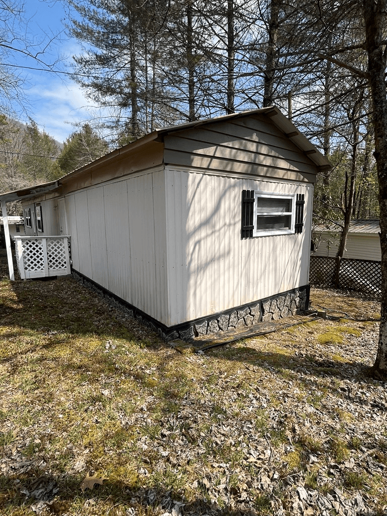 22 Leisure Woods Circle, Hiawassee GA 30546 - Photo
