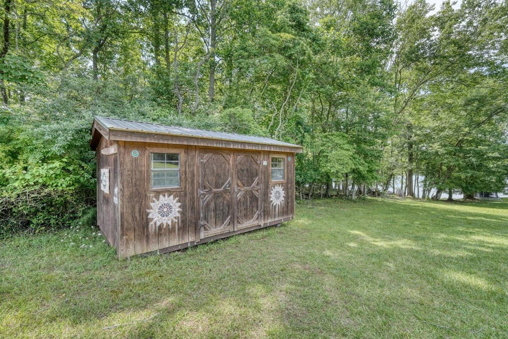 583 Fleenor Road, Blairsville GA 30512 - Photo