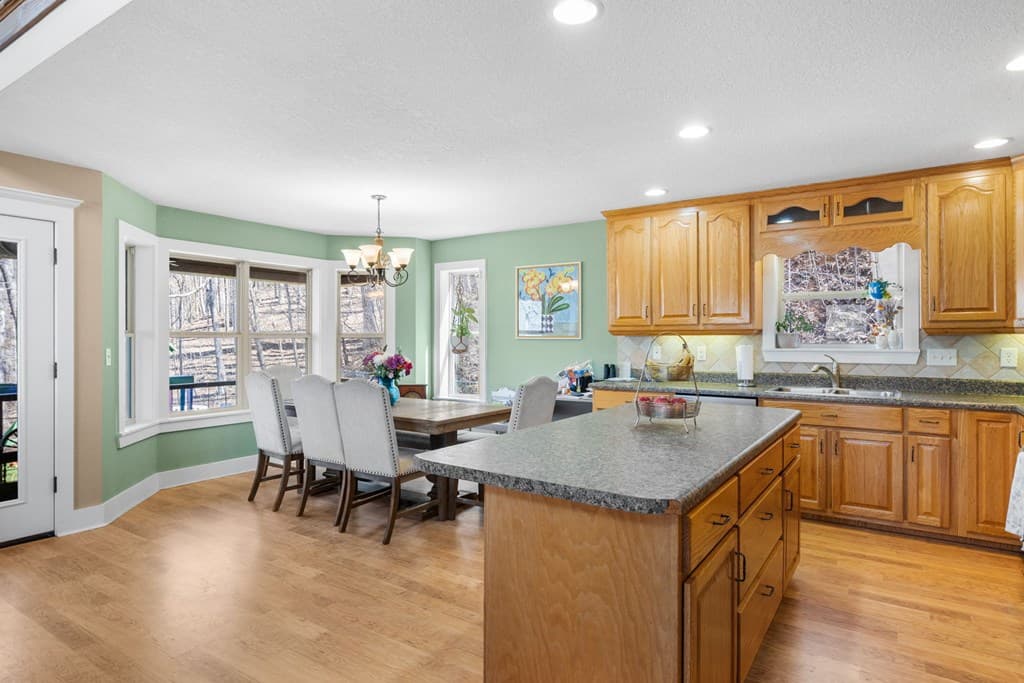 961 S Brooks Cove Road S, Hayesville NC 28904 - Photo