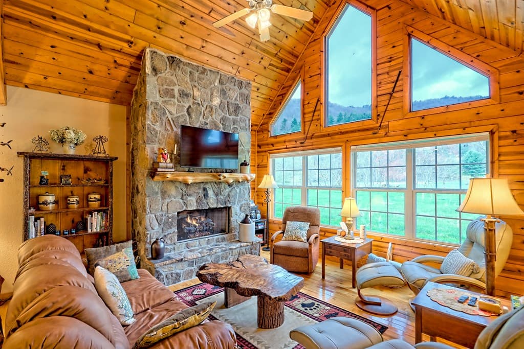 3556 River Front Lane, Hiawassee GA 30546 - Photo