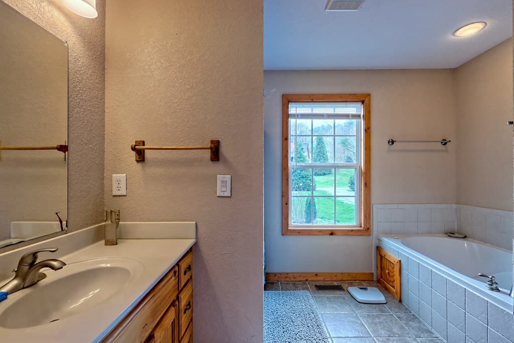 3556 River Front Lane, Hiawassee GA 30546 - Photo