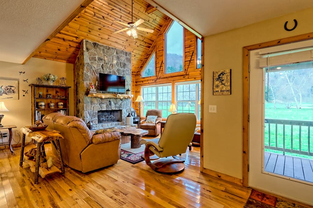 3556 River Front Lane, Hiawassee GA 30546 - Photo