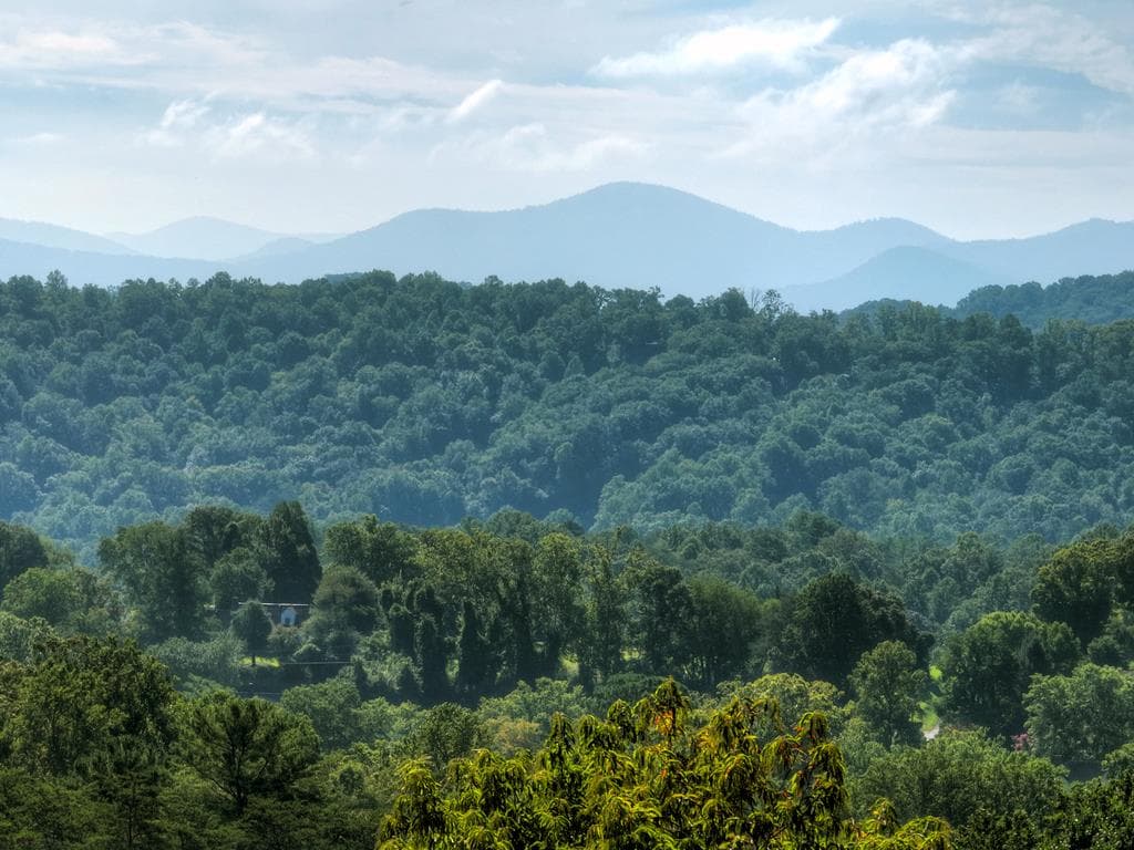 222 Mountain Hideaway Lane, Blue Ridge GA 30513 - Photo