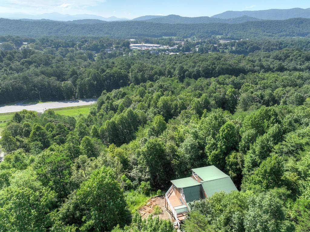 222 Mountain Hideaway Lane, Blue Ridge GA 30513 - Photo