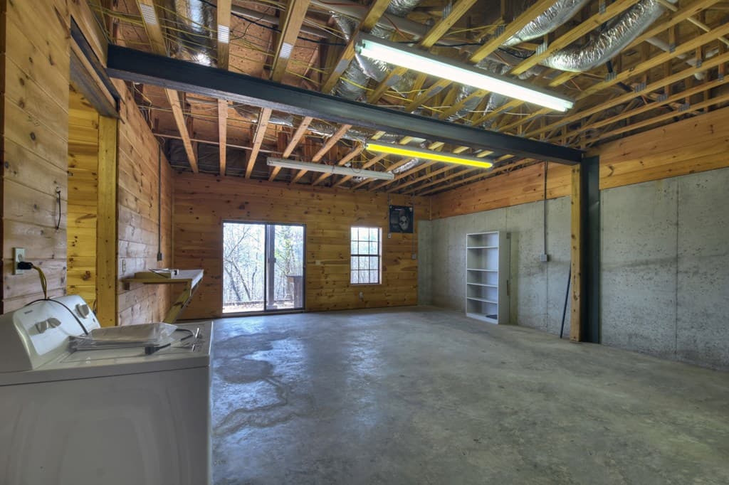 222 Mountain Hideaway Lane, Blue Ridge GA 30513 - Photo