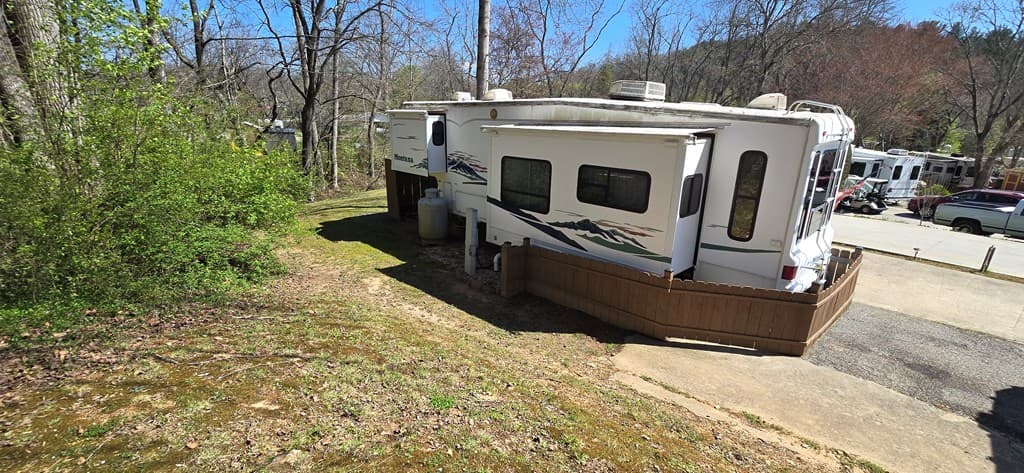129 Moccasin Lane, Blairsville GA 30512 - Photo