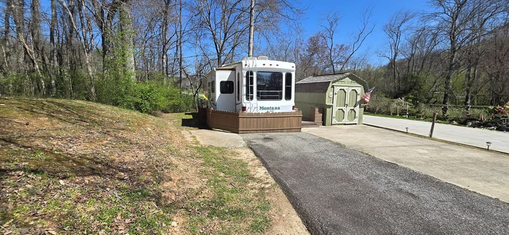 129 Moccasin Lane, Blairsville GA 30512 - Photo