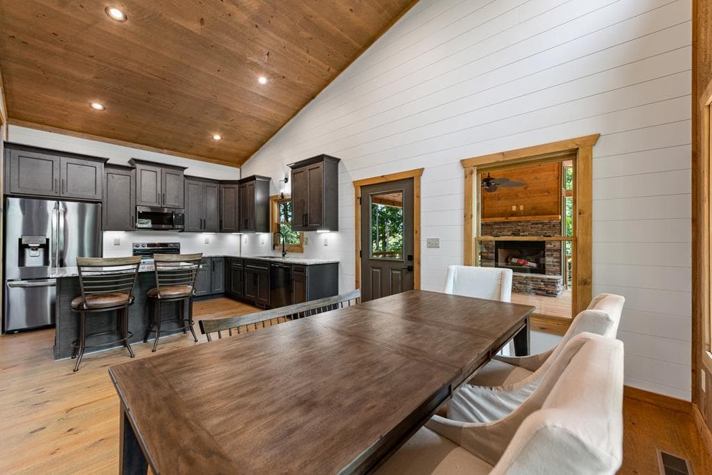 288 Windy Valley Trail, Blue Ridge GA 30513 - Photo