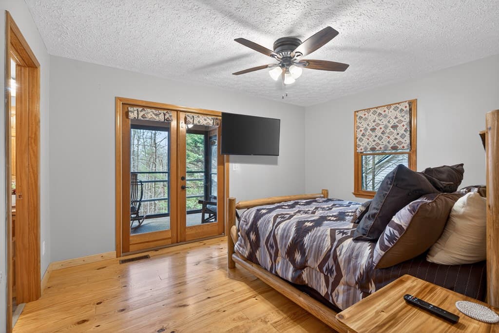 750 S Lemmon Lane, Ellijay GA 30540 - Photo