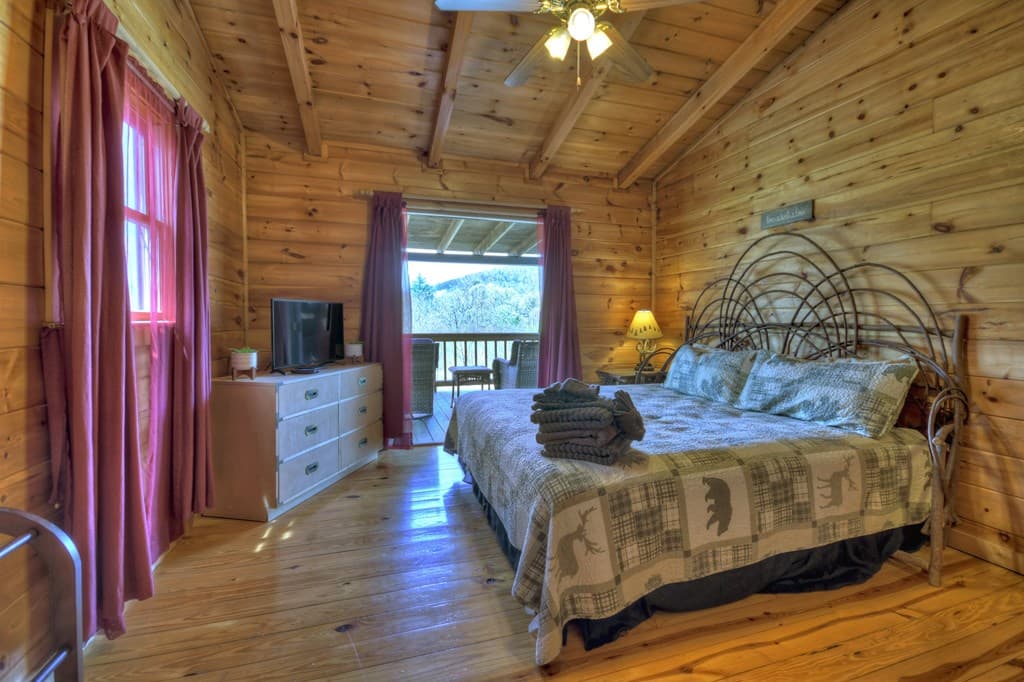 220 Lakota Lane, Mineral Bluff GA 30559 - Photo