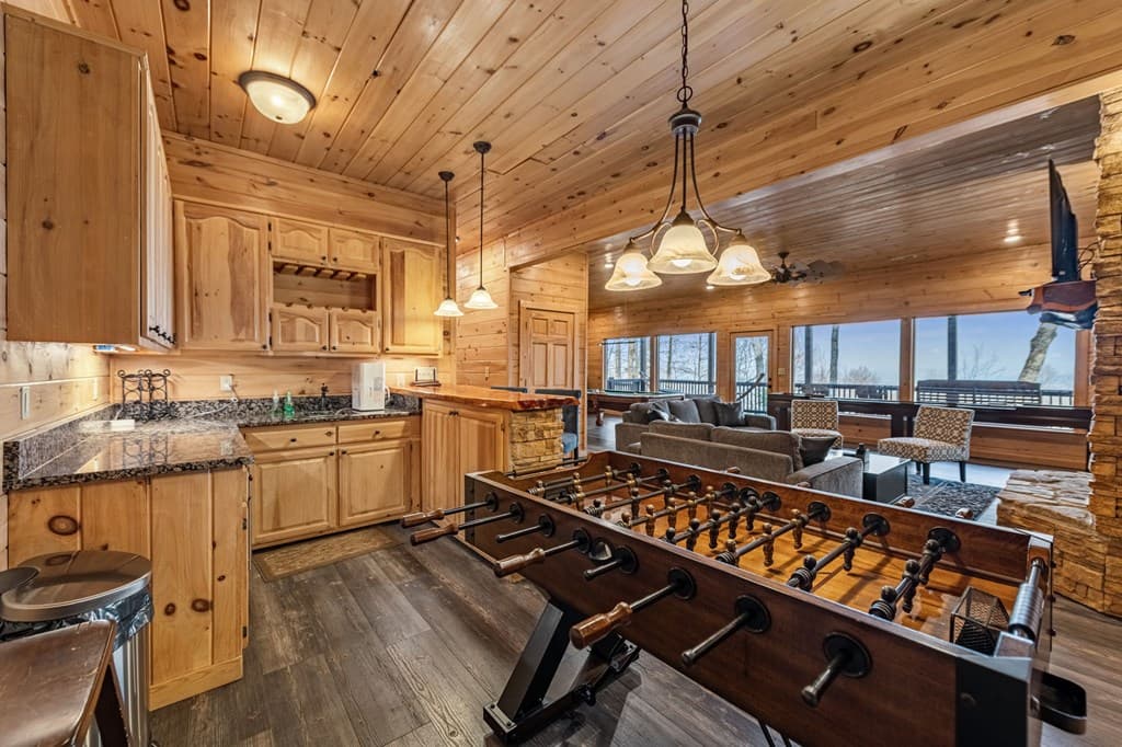 176 Katahdin Drive, Mineral Bluff GA 30559 - Photo