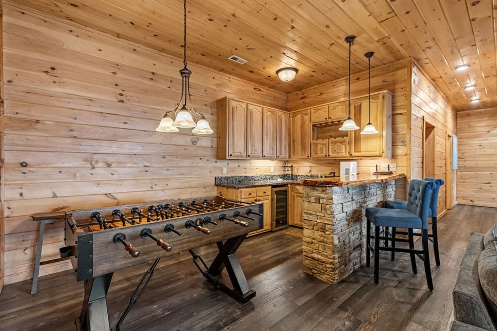 176 Katahdin Drive, Mineral Bluff GA 30559 - Photo