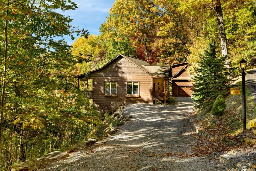 7031 Black Bear Trail, Hiawassee GA 30546 - Photo