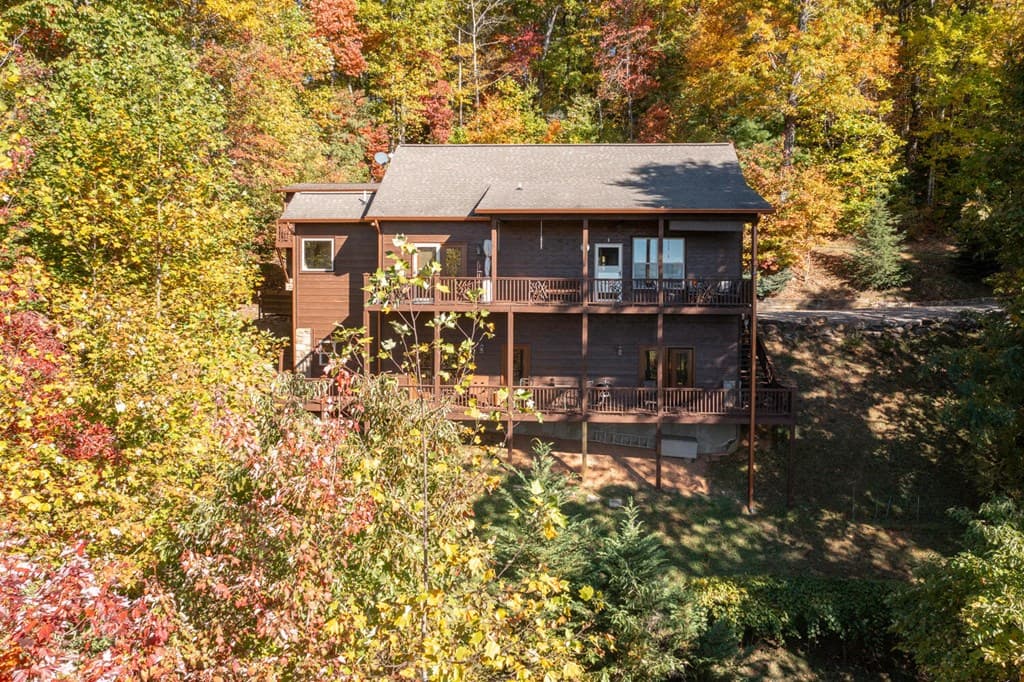 7031 Black Bear Trail, Hiawassee GA 30546 - Photo