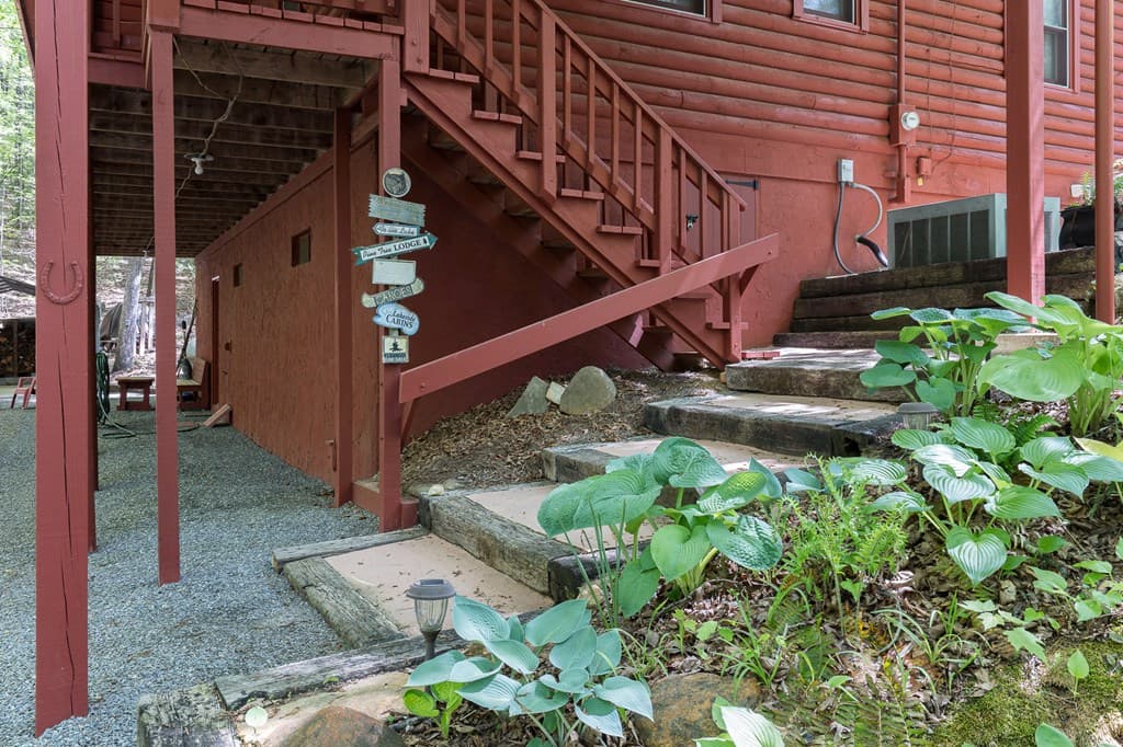 421 Sleepy Hollow Drive, Murphy NC 28906 - Photo