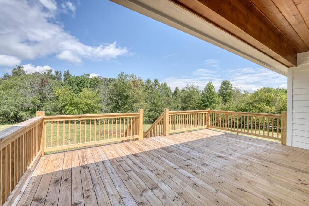 124 Meadow Brooke Lane, Young Harris GA 30582 - Photo
