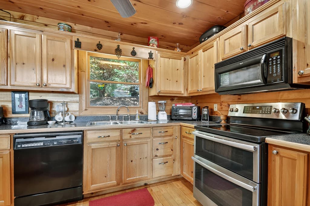 603 Redberry Ridge Road, Blue Ridge GA 30513 - Photo
