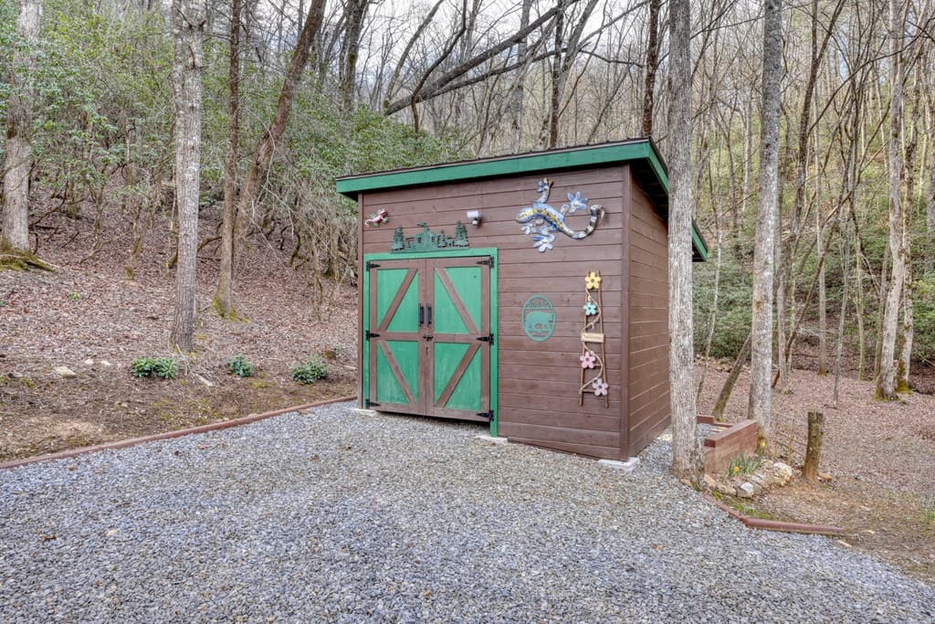520 Farmer Drive, Murphy NC 28906 - Photo