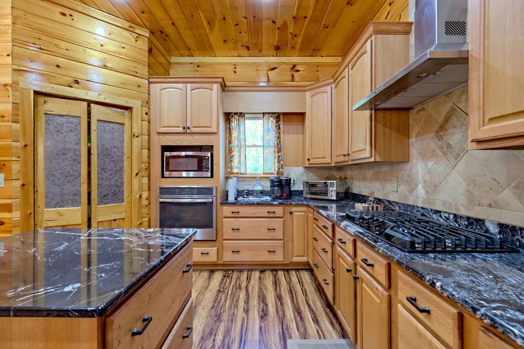 356 Mill Creek Acres, Blue Ridge GA 30513 - Photo