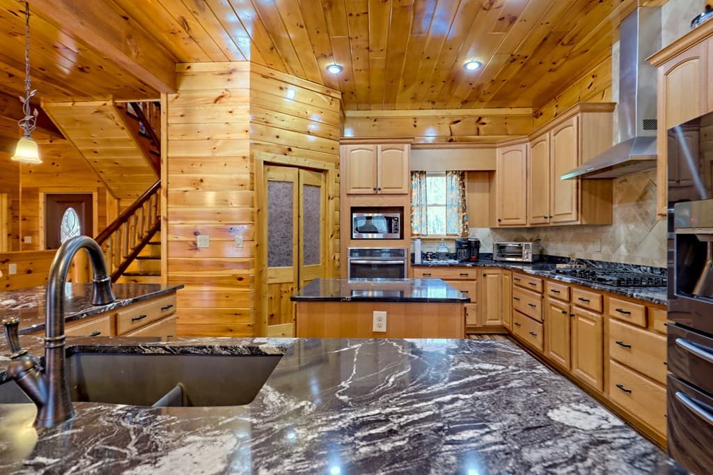 356 Mill Creek Acres, Blue Ridge GA 30513 - Photo
