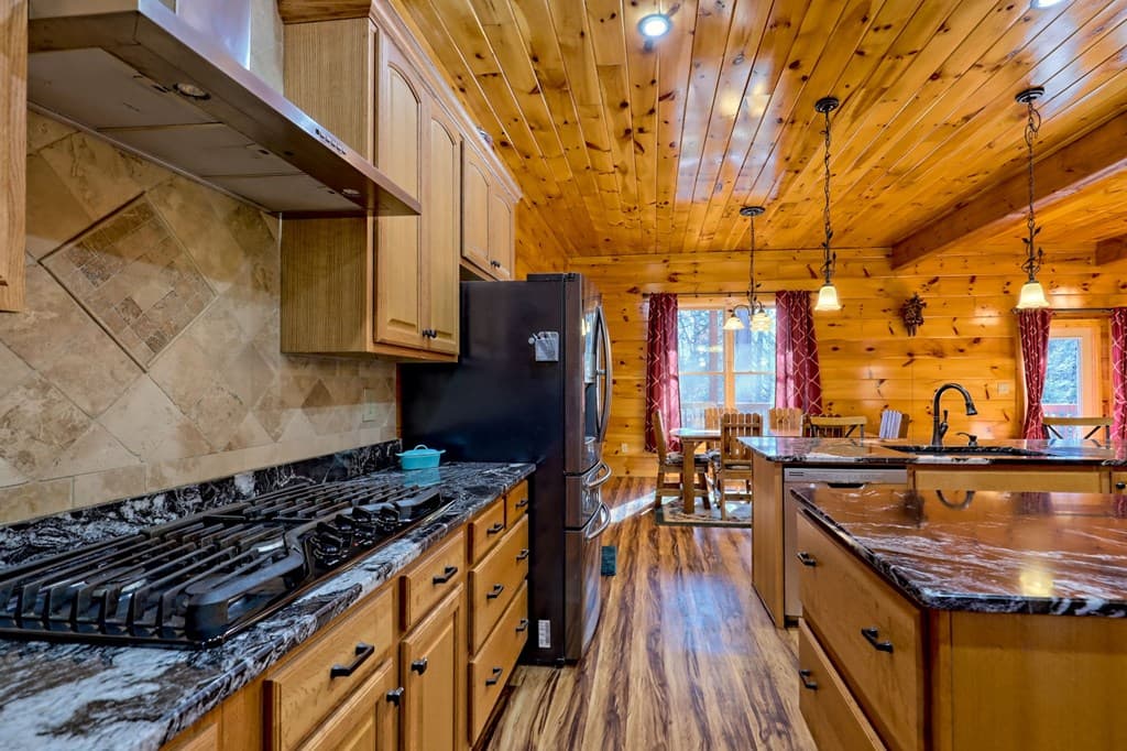 356 Mill Creek Acres, Blue Ridge GA 30513 - Photo