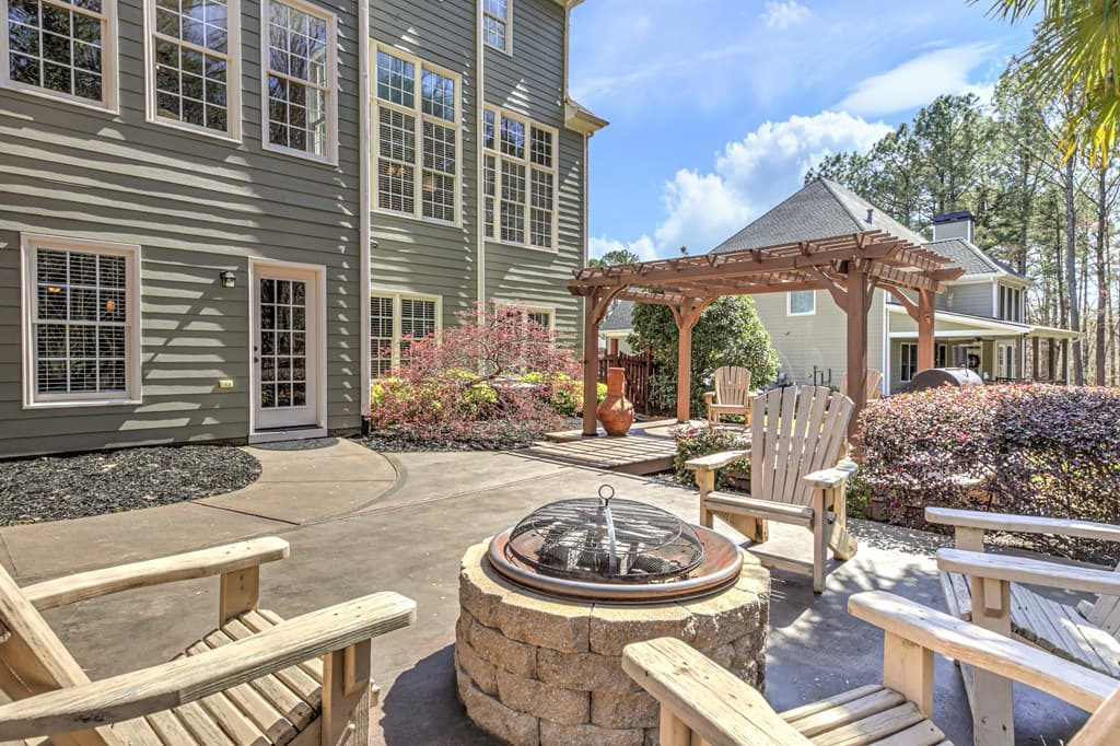 210 Golf Crest Drive, Acworth GA 30101 - Photo