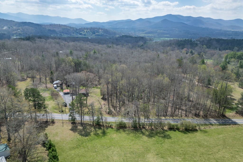 1266 Ford Road, Warne NC 28909 - Photo