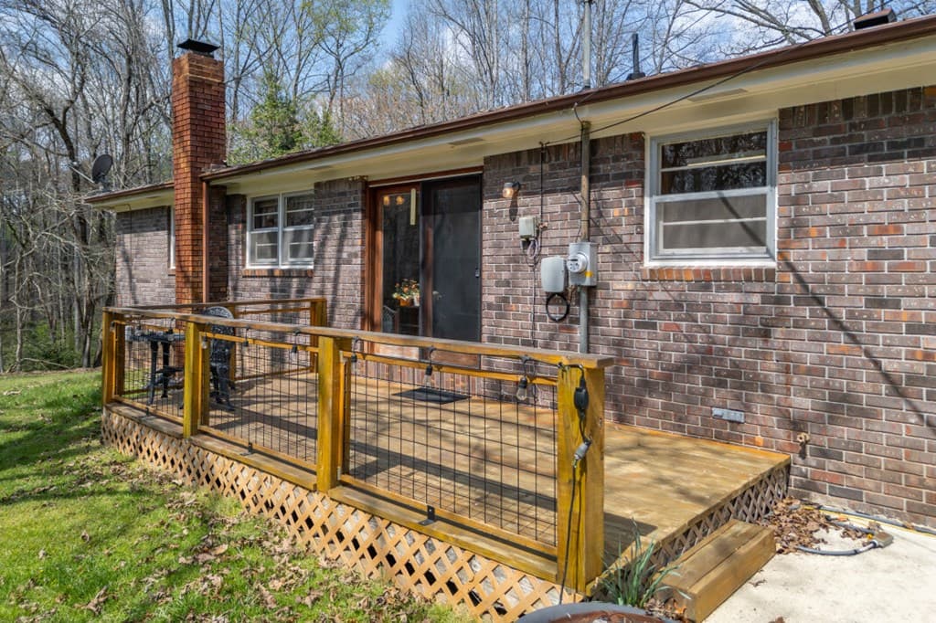 1266 Ford Road, Warne NC 28909 - Photo