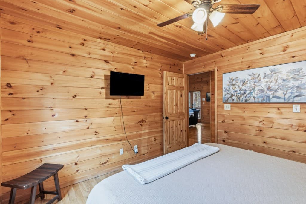 145 Fox Run Lane, Blue Ridge GA 30513 - Photo