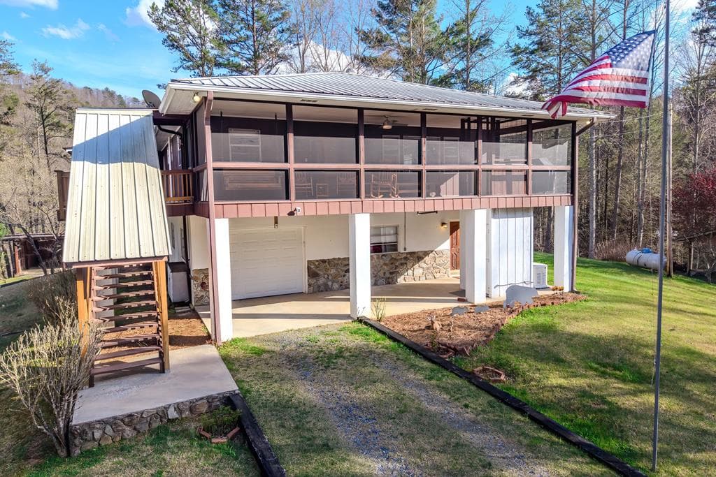 2669 Weaver Creek Road, Blue Ridge GA 30513 - Photo