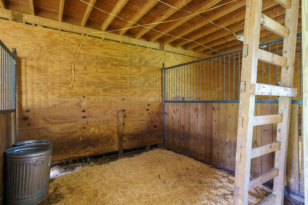 1252 Old Gum Log Road, Blairsville GA 30512 - Photo