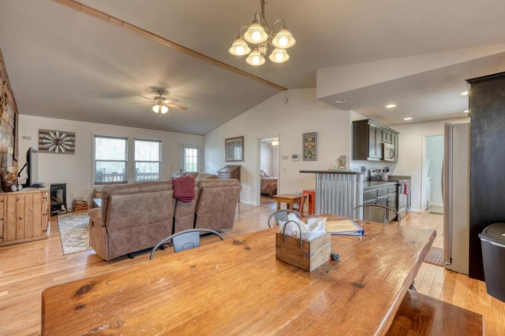 133 Underburg Lane, Franklin NC 28734 - Photo