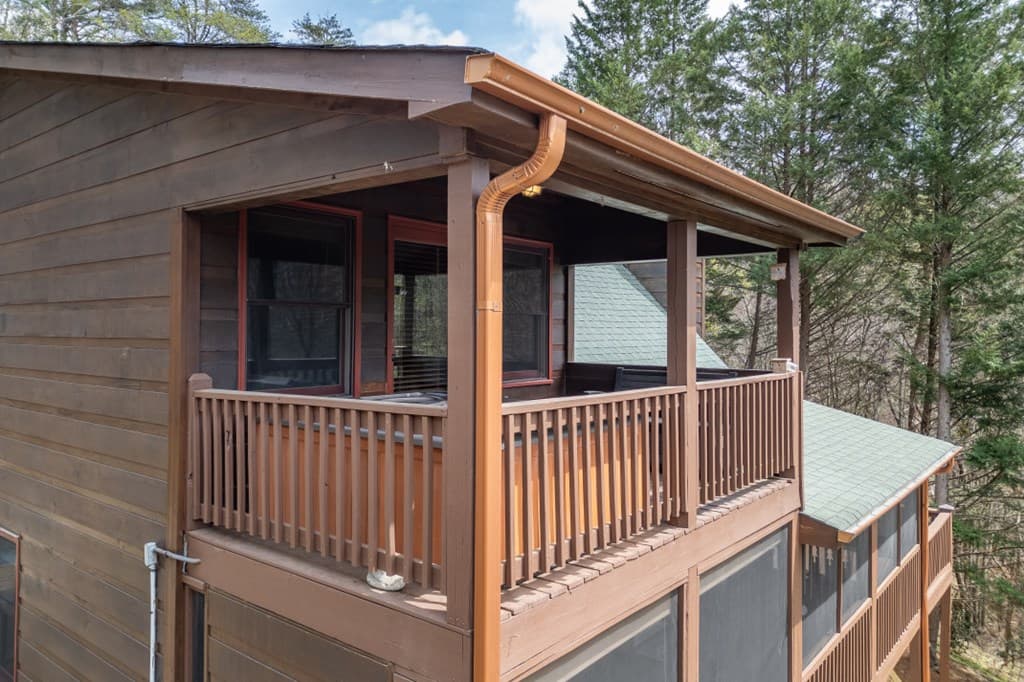1204 Brookhaven Lane, Blue Ridge GA 30513 - Photo