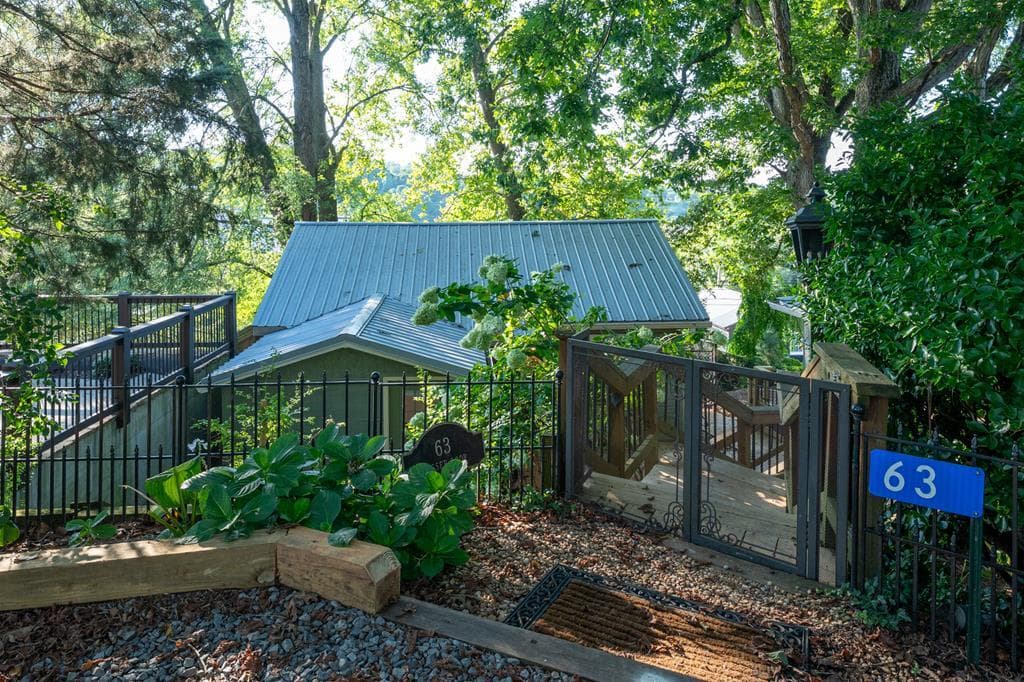 63 Messer Loop, Blue Ridge GA 30513 - Photo