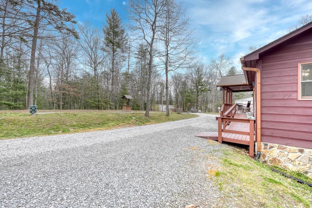 694 Hilltop Road, Murphy NC 28906 - Photo