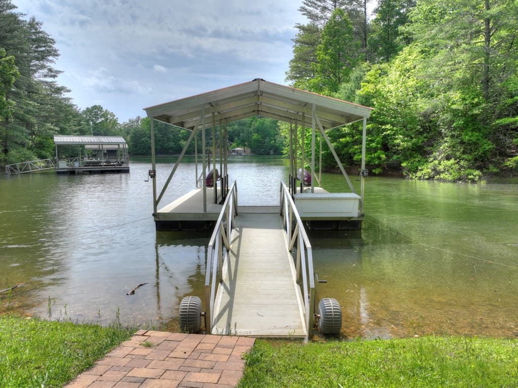 67 Lakeshore Drive, Blairsville GA 30512 - Photo