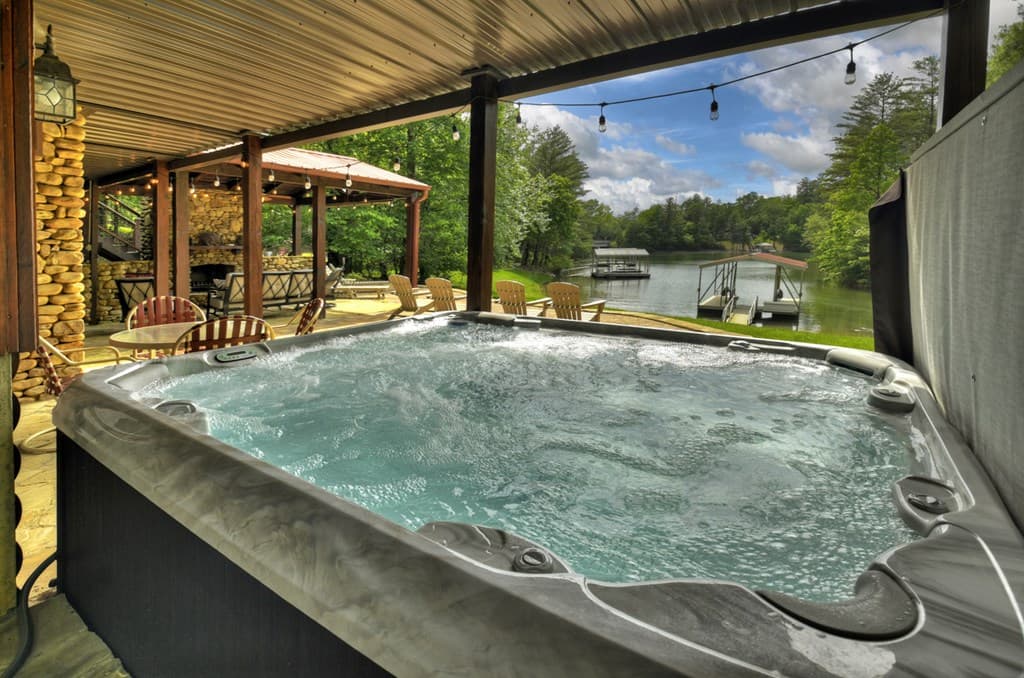 67 Lakeshore Drive, Blairsville GA 30512 - Photo