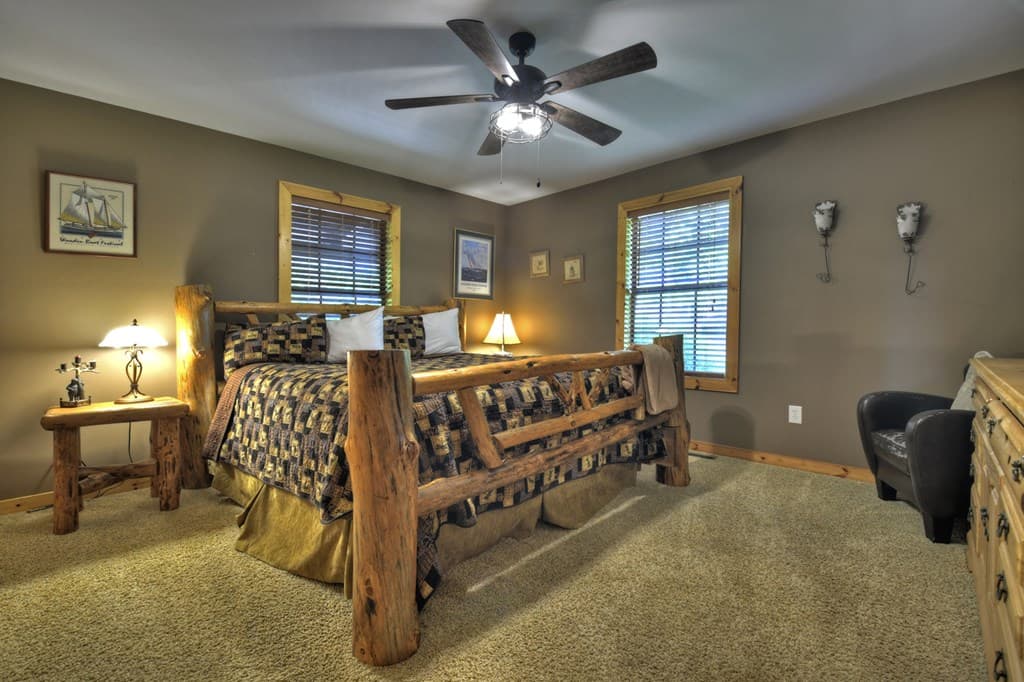 67 Lakeshore Drive, Blairsville GA 30512 - Photo