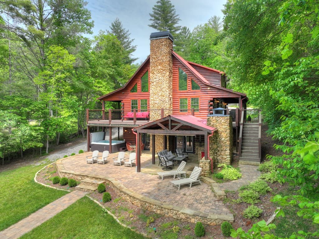 67 Lakeshore Drive, Blairsville GA 30512 - Photo
