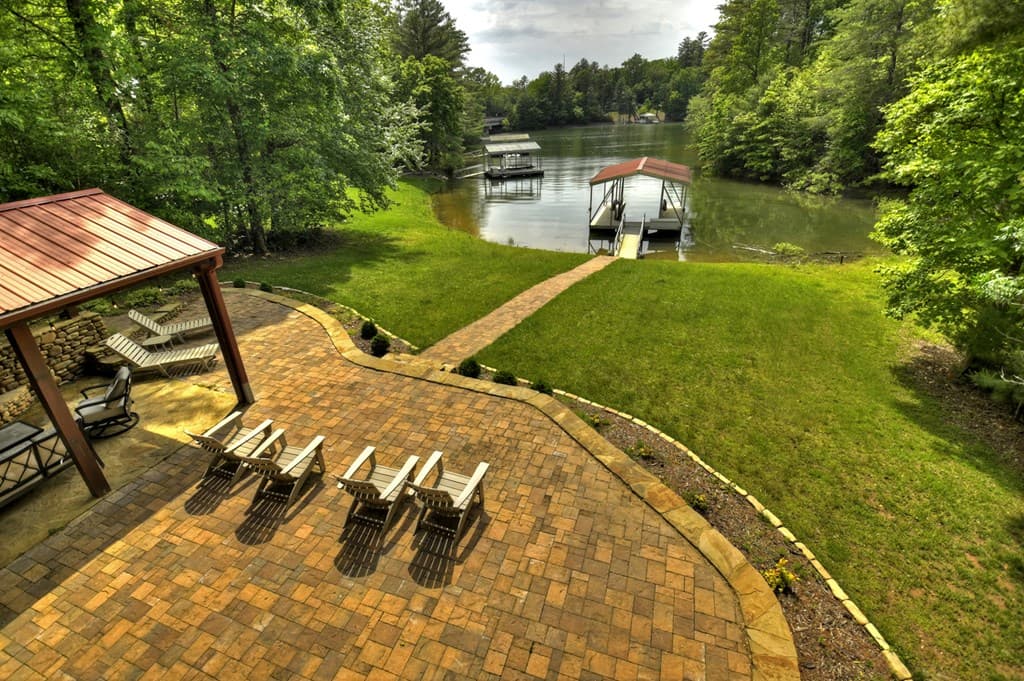 67 Lakeshore Drive, Blairsville GA 30512 - Photo