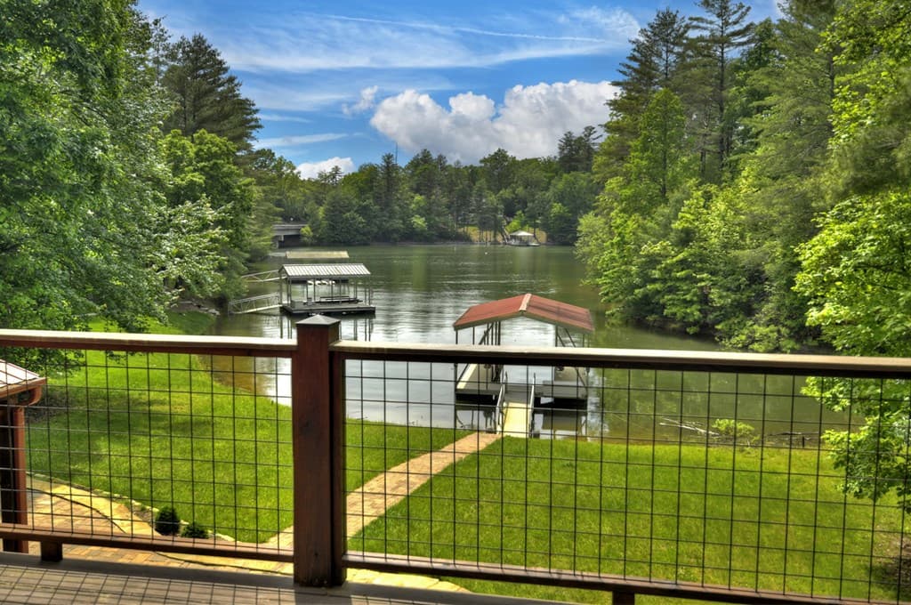 67 Lakeshore Drive, Blairsville GA 30512 - Photo