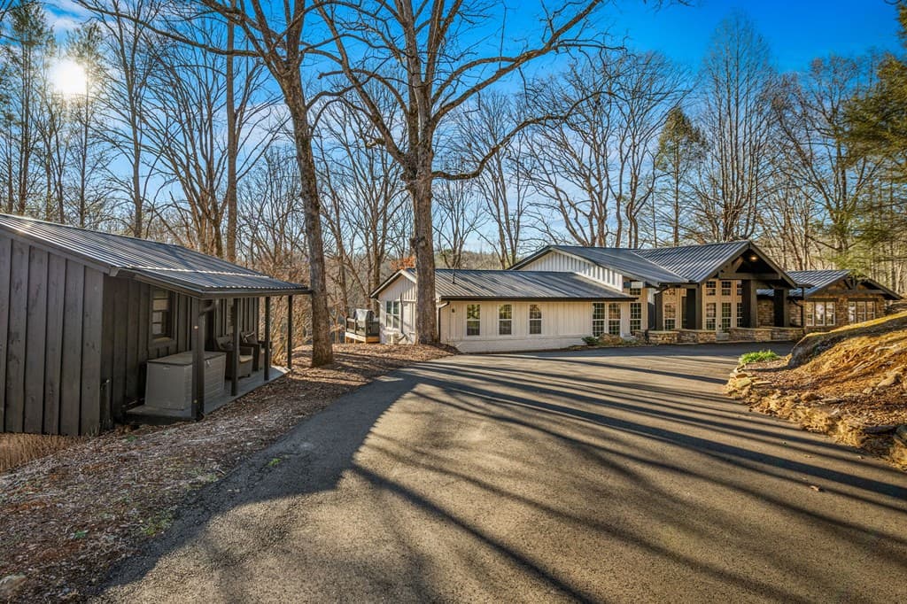 166 Red Oak Lane, Mccaysville GA 30555 - Photo