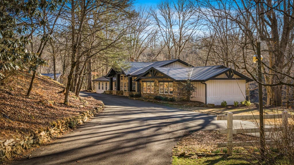 166 Red Oak Lane, Mccaysville GA 30555 - Photo