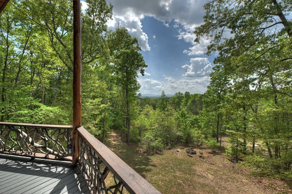 560 Endless View Road, Mineral Bluff GA 30559 - Photo